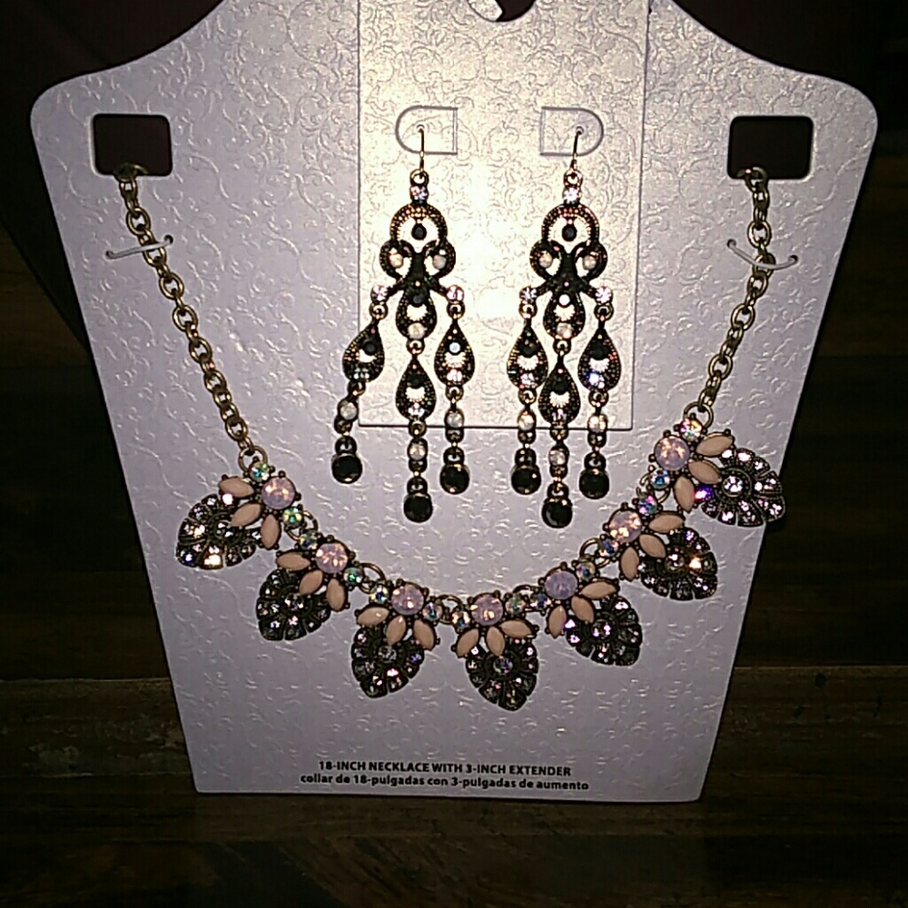 Ladies jewelry set